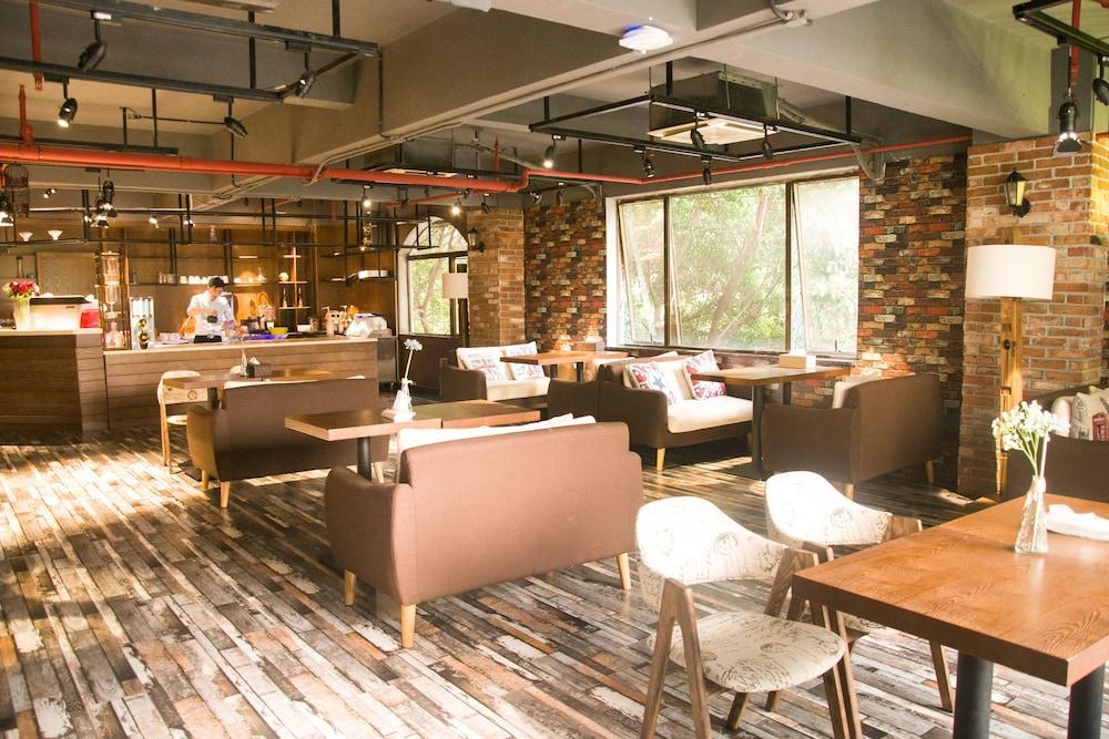 James Joyce Coffeetel Guangzhou International Convention & Exhibition Center Exteriör bild